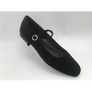 MERCEDITA PLANA NEGRO