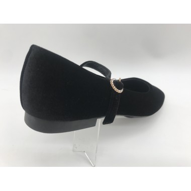 MERCEDITA PLANA NEGRO