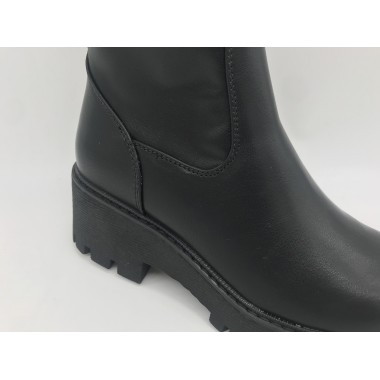 BOTIN ETIKA LISO NEGRO