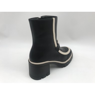 BOTIN AZAREY HEBILLA NEGRO