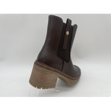 BOTIN XTI TACON MARRON
