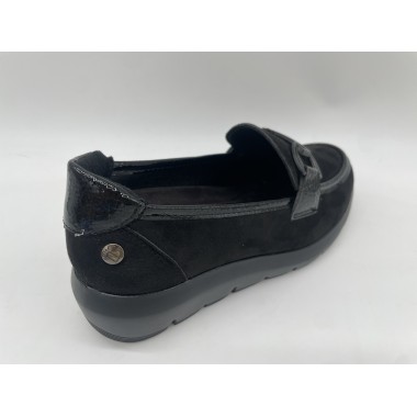 MOCASIN AMARPIES CADENA NEGRO