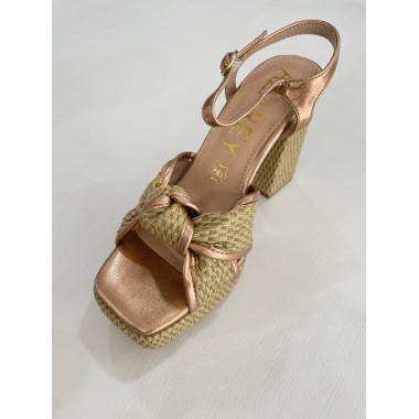 SANDALIA AZAREY RAFIA BEIG