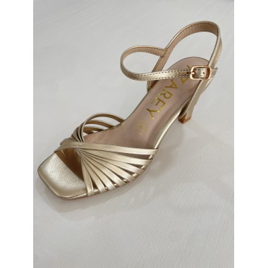 SANDALIA AZAREY METALIZADA ORO