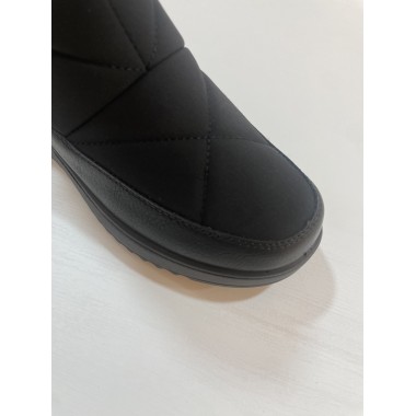 BOTIN AMARPIES ACOLCHADO NEGRO