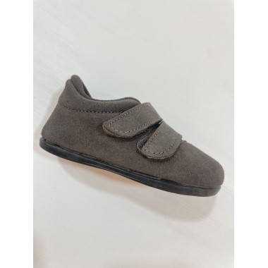 ZAPATO CHUCHES SERRAJE GRIS